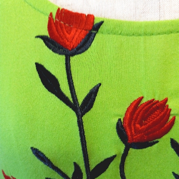 Embroidered Rayon Flared Indian Kurta/Kurti - Picture 10 of 11